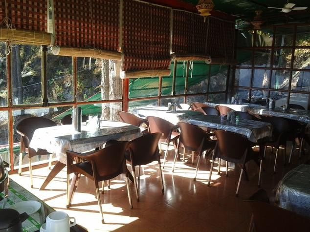 Bright Sunny Pines Hotel & Resort Lansdowne Buitenkant foto