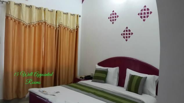 Bright Sunny Pines Hotel & Resort Lansdowne Buitenkant foto